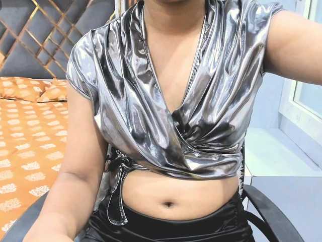 Indiankitty11's BongaCams show and profile