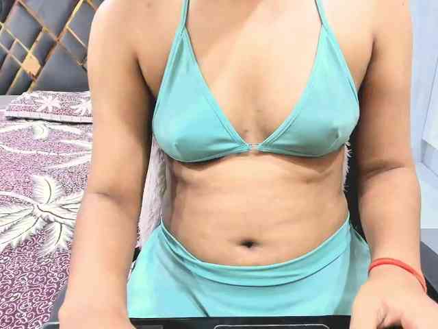 Indiankitty11 webcam