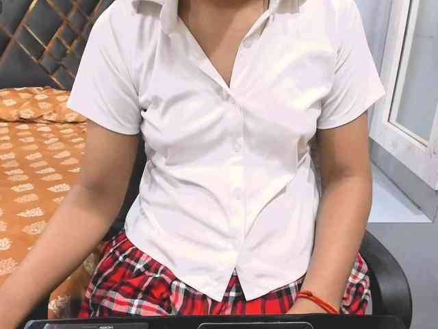 Indiankitty11 webcam