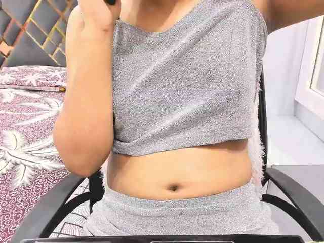 Indiankitty11 webcam