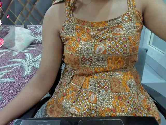 Indiankitty11 webcam