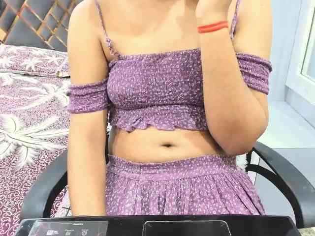 Indiankitty11 webcam