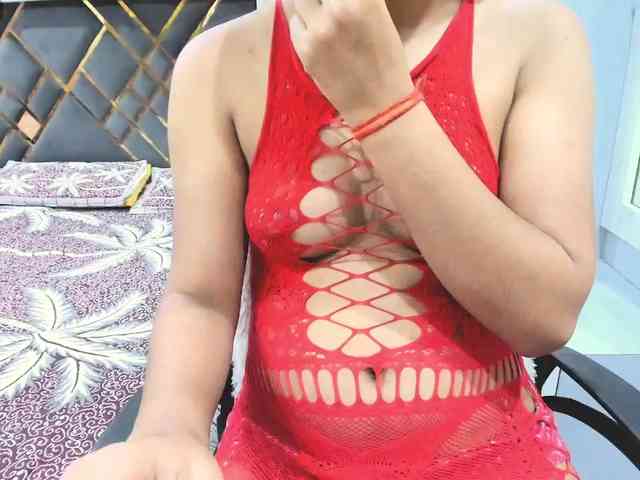 Indiankitty11 webcam