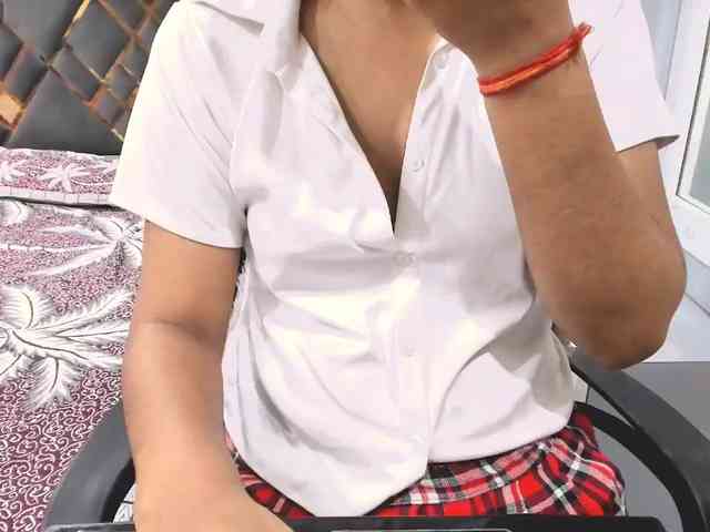 Indiankitty11 webcam