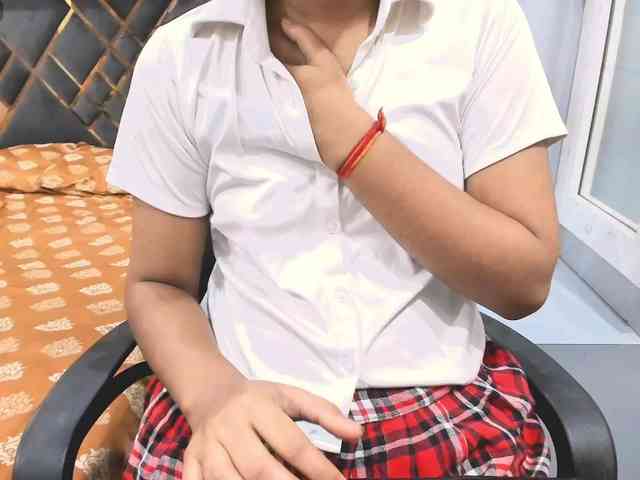 Indiankitty11 webcam