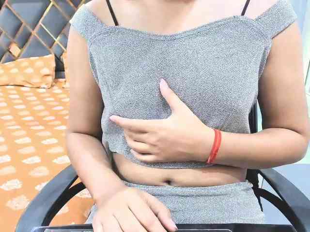 Indiankitty11 webcam