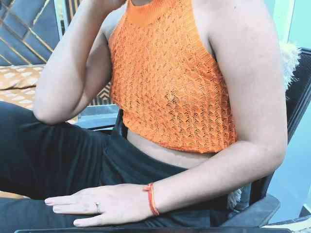 Indiankitty11 webcam