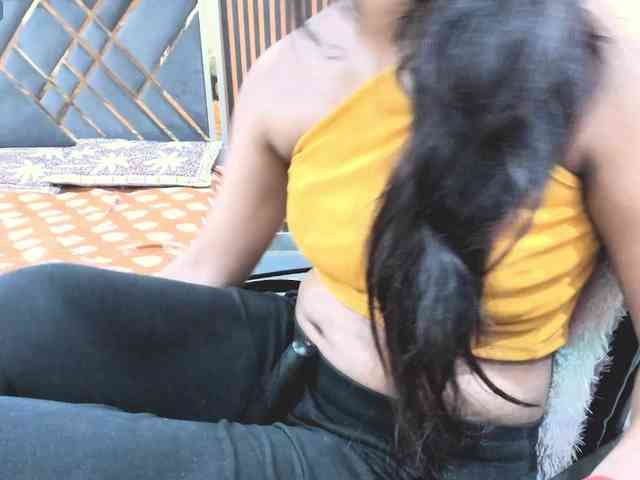 Indiankitty11 webcam