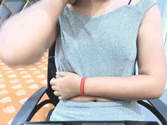 Indiankitty11 webcam