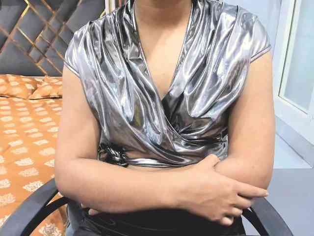 Indiankitty11 webcam