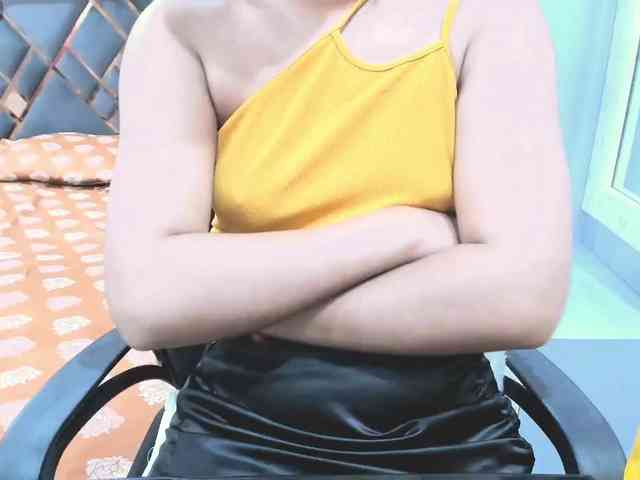 Indiankitty11 webcam