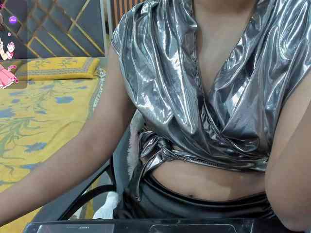 Indiankitty11 webcam