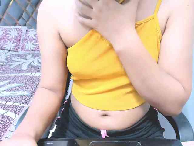 Indiankitty11 webcam