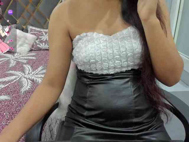 Indiankitty11 webcam