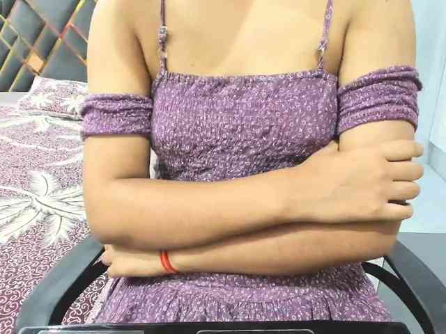 Indiankitty11 webcam