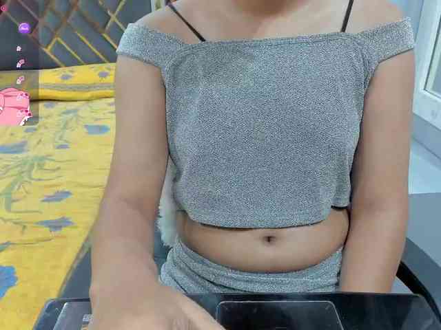 Indiankitty11 webcam