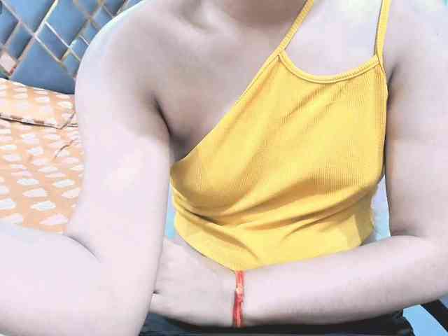 Indiankitty11 webcam