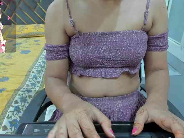 Indiankitty11 webcam