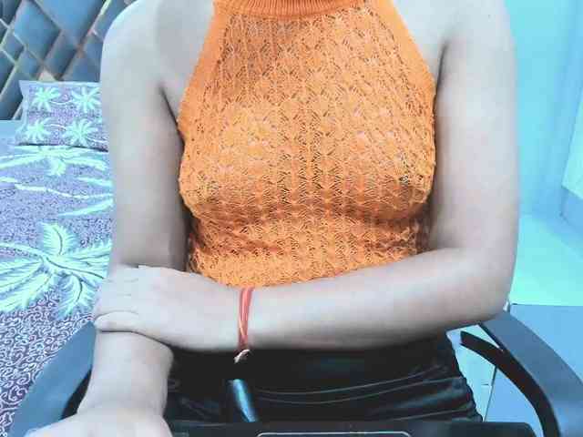 Indiankitty11 webcam