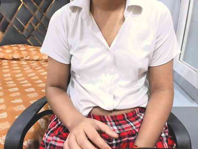 Indiankitty11 webcam