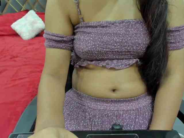 Indiankitty11 webcam