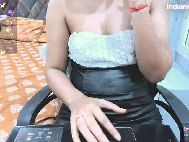 Indiankitty11 webcam