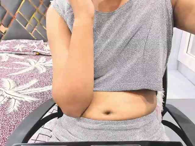 Indiankitty11 webcam