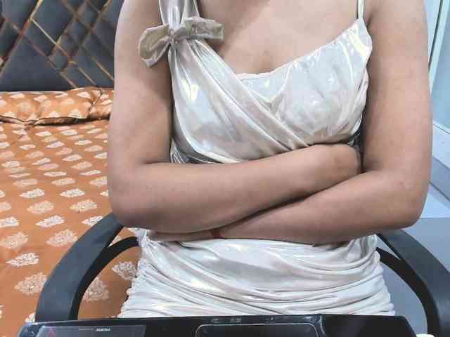 Indiankitty11 webcam