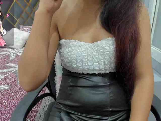 Indiankitty11 webcam