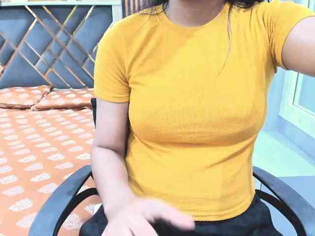 Indiankitty11 webcam