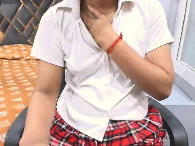 Indiankitty11 webcam