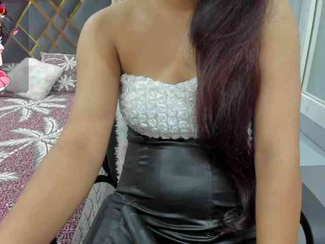 Indiankitty11 webcam