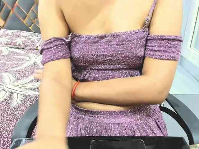 Indiankitty11 webcam