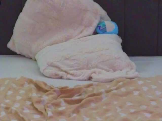 LauraMirage's BongaCams show and profile