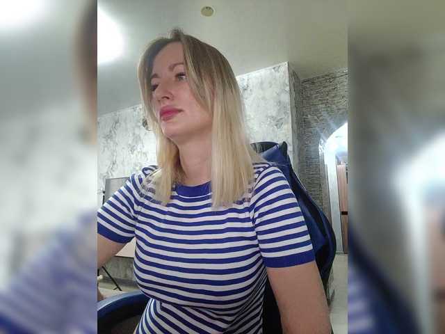 go to chat with fruittella