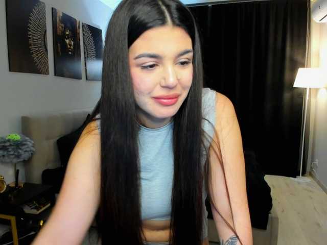 SnowingWinter's BongaCams show and profile