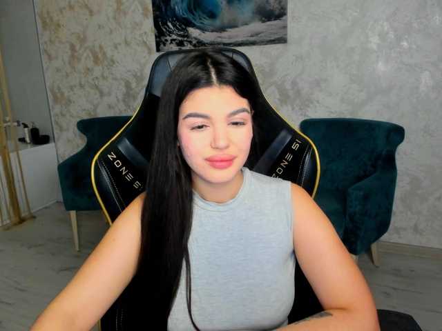 SnowingWinter's BongaCams show and profile