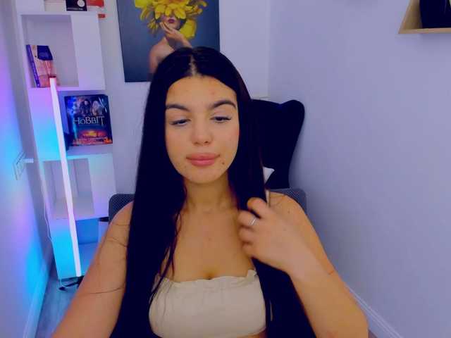 SnowingWinter webcam bongacams model stream image