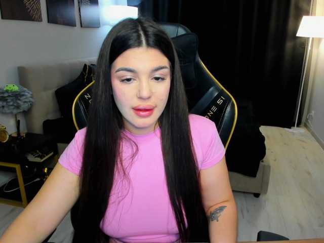 SnowingWinter's BongaCams show and profile