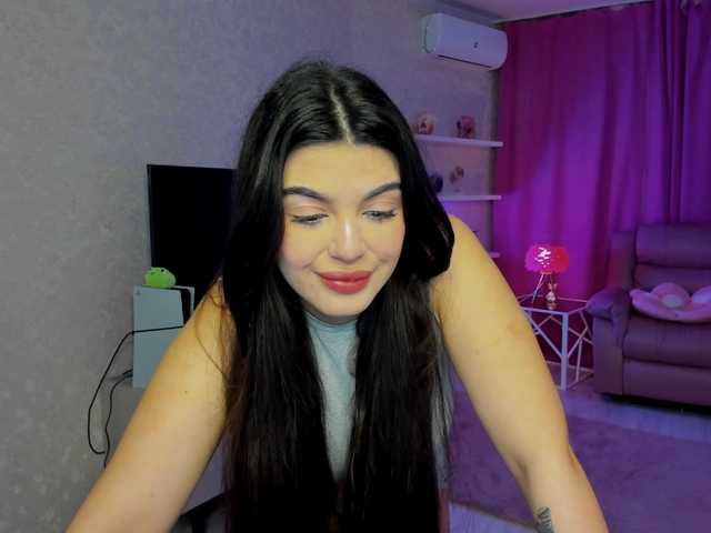 SnowingWinter's BongaCams show and profile