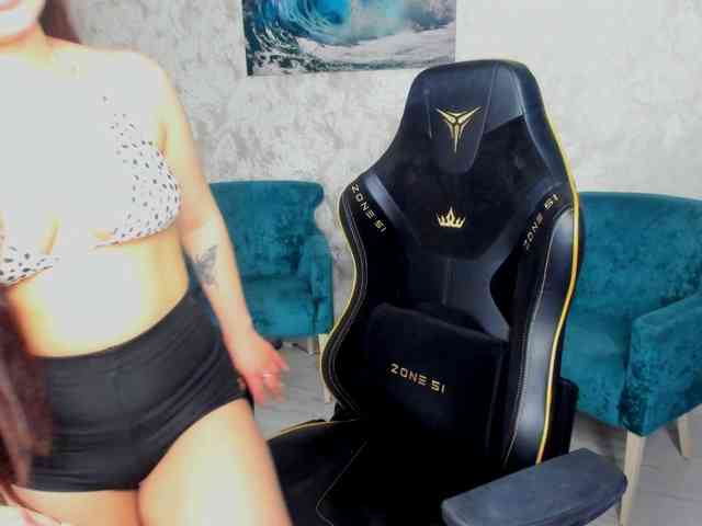 SnowingWinter webcam