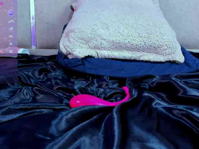 ViolethSmith webcam