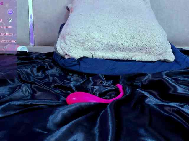 ViolethSmith webcam