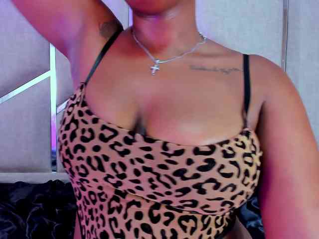 ViolethSmith webcam