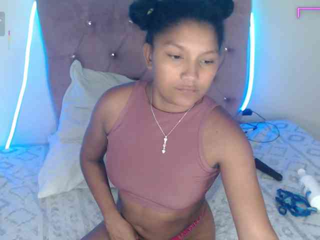 elly-willis webcam