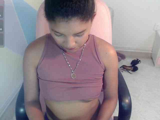 elly-willis webcam