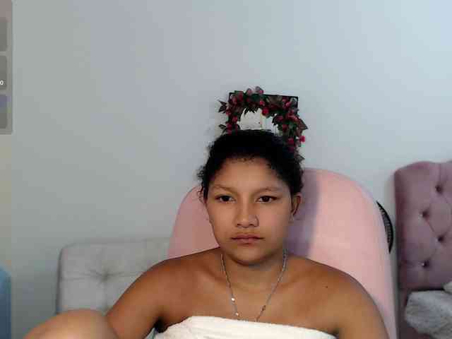 elly-willis webcam