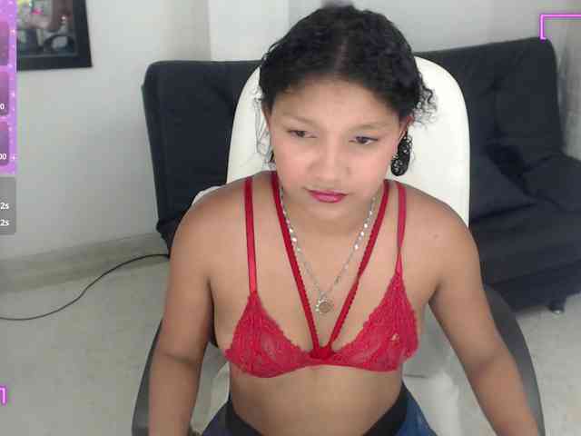 elly-willis webcam