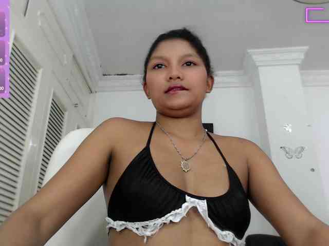 elly-willis webcam