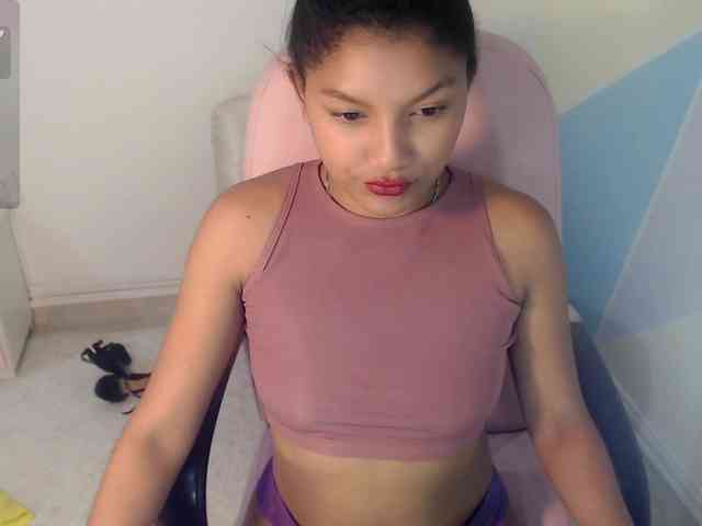 elly-willis webcam
